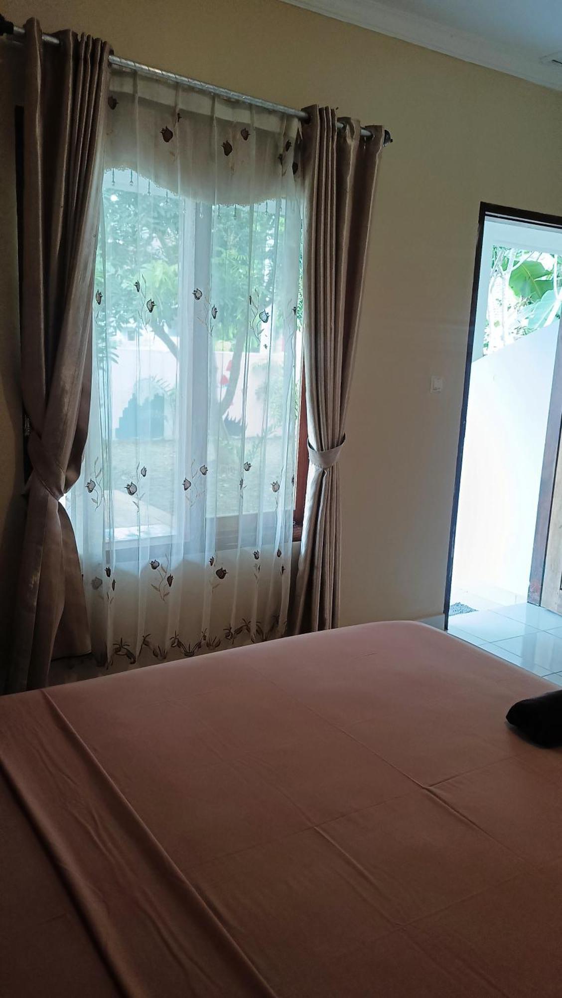 Tiga Spies Hostel Kuta  Esterno foto