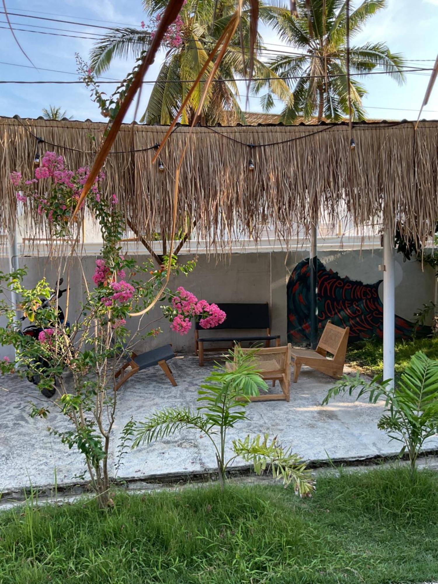 Tiga Spies Hostel Kuta  Esterno foto